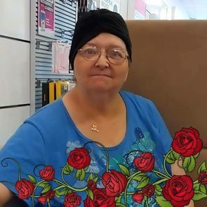 Meet your Posher, Vickie